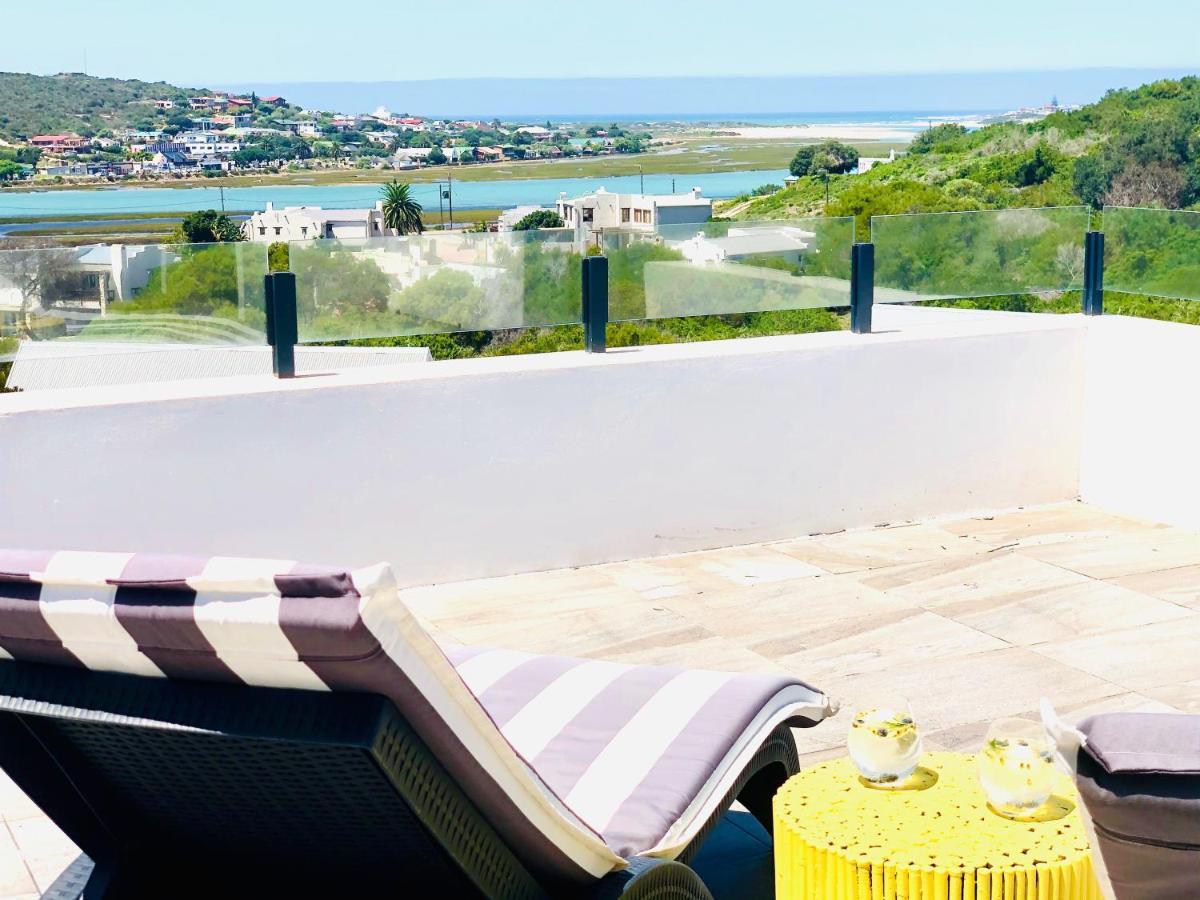 Karee Manor Guesthouse Stilbaai Exterior foto